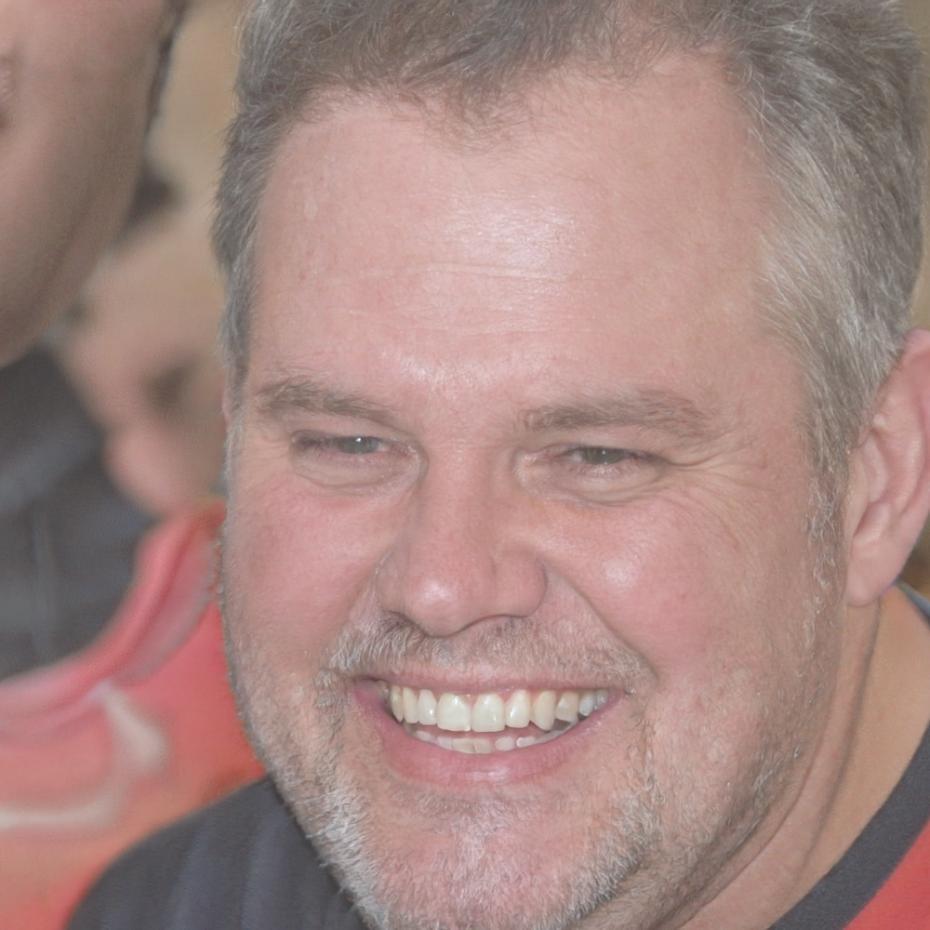Instructor Bronson Kellaway